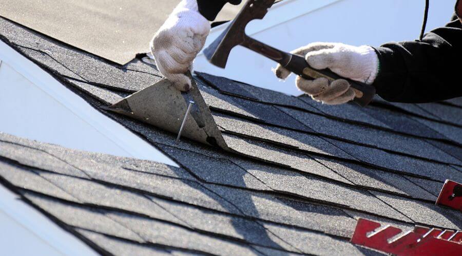 Professional residential roofers in Steeleville, IL